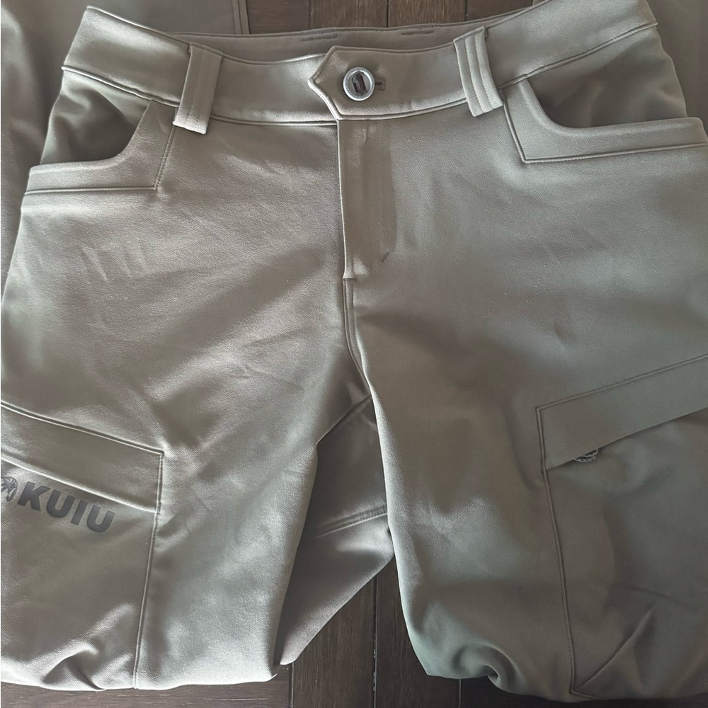 Women’s Kuiu Attack Pants, size 4